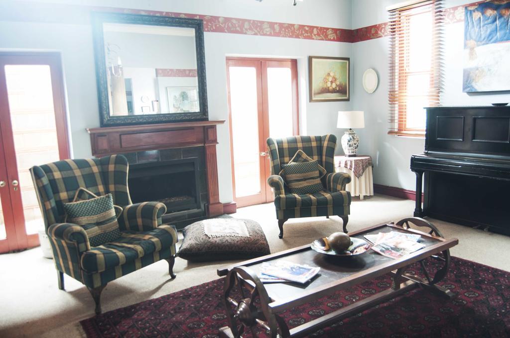 Brooklyn Guesthouses Претория Екстериор снимка