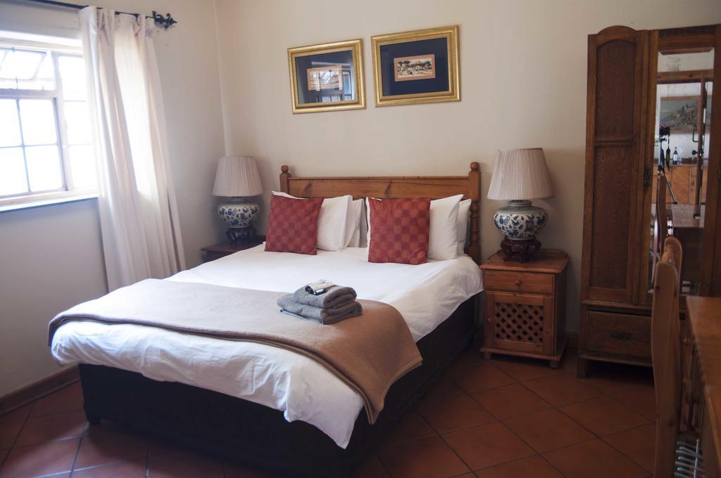 Brooklyn Guesthouses Претория Екстериор снимка