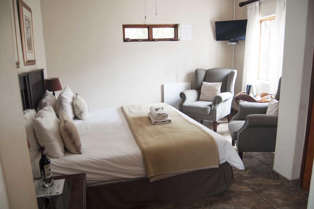 Brooklyn Guesthouses Претория Екстериор снимка